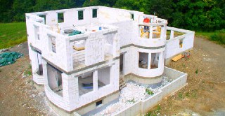 Строительство дома из газобетона под ключ Кингисепп цены от 11757 руб.