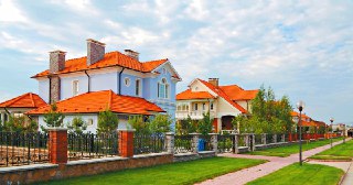 Строительство коттеджей под ключ Кингисепп цены от 14381 руб.