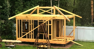Сарай из бруса 100х100 в Кингисеппе - строительство под ключ | Строй-Мск от 41988 руб.